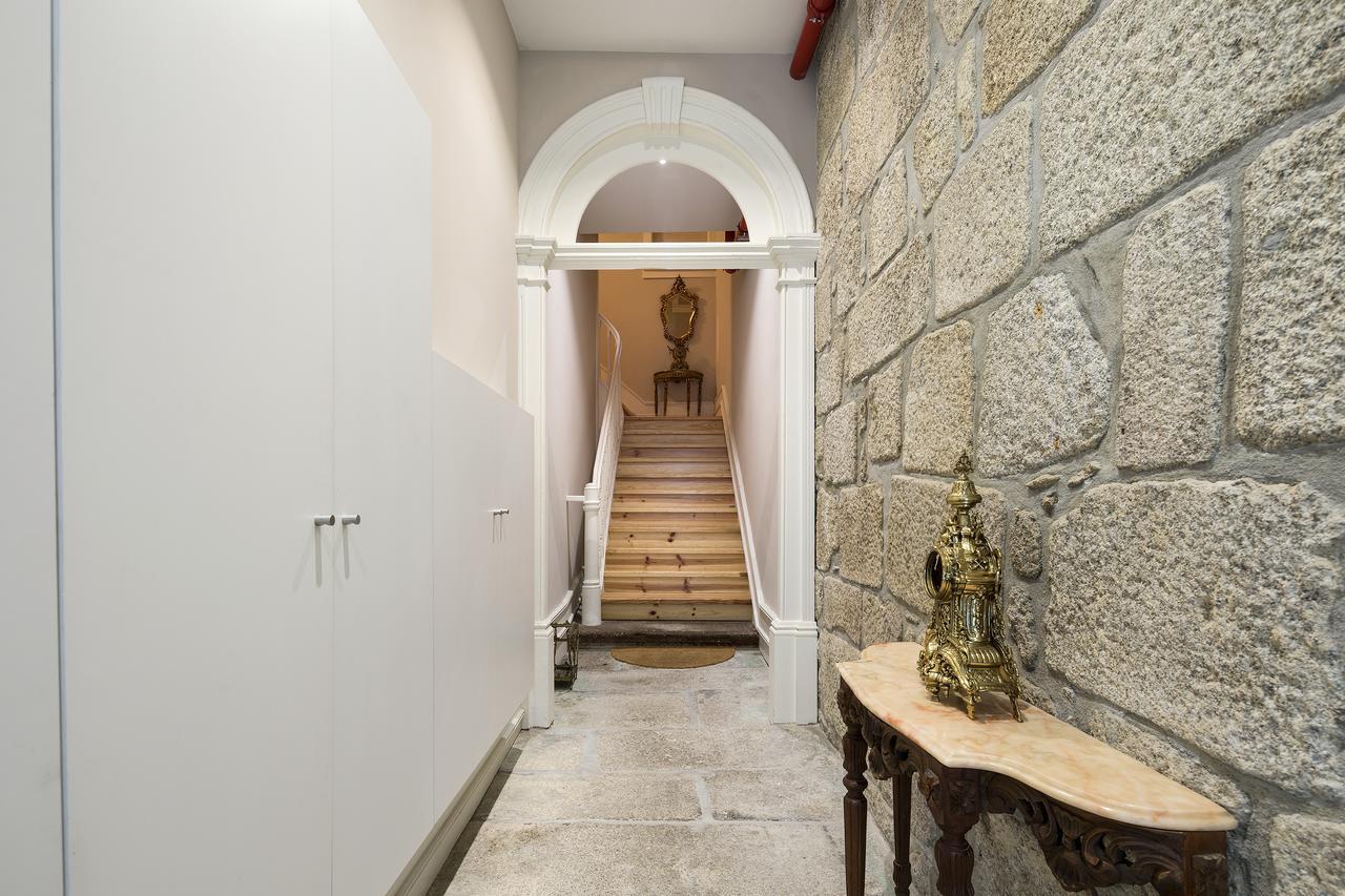 Ribeira Historic Apartments ปอร์โต ภายนอก รูปภาพ